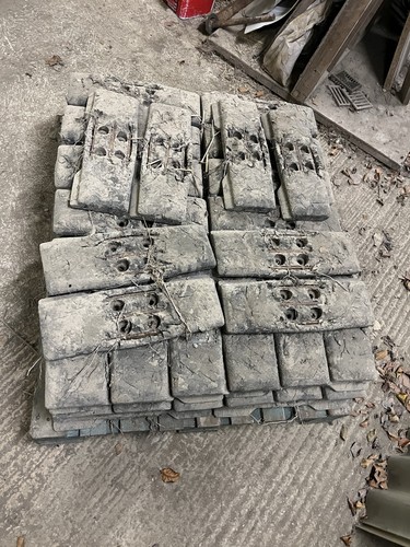 Rubber track pads for tonne - pads,